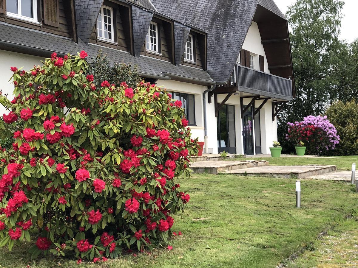 Hotel La Cle Des Champs Le Teilleul Esterno foto